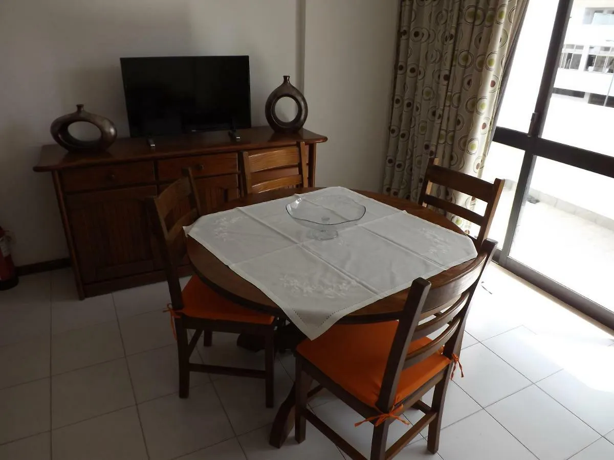 Torre Da Rocha Apartment Portimao