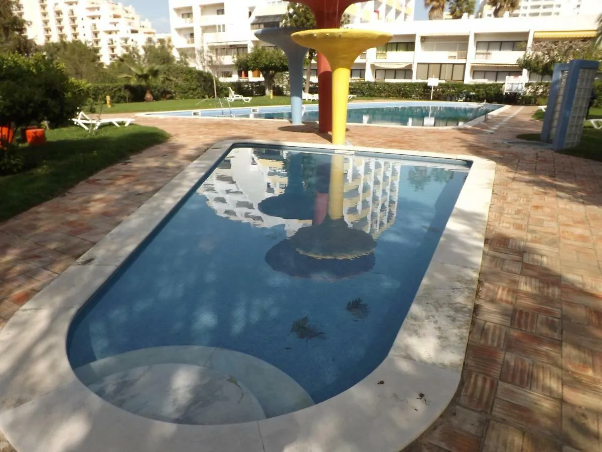 Torre Da Rocha Apartment Portimao